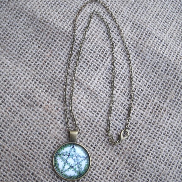 Vine Pentacle Glass Cabochon Pendant Necklace - Picture 3 of 12